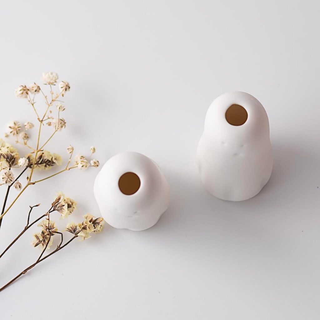 5 PCS Mini Flower Vase, Handmade Ceramic Rice Ball (Japanese Onigiri) Miniature Vases, Charming and Cute Design, Perfect for Dry Flowers - Bulk Bud Vases, Unique and Adorable Japanese Craft