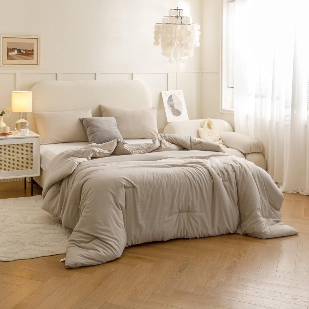 ROSGONIA Queen Comforter Set Oatmeal, 3pcs(1 Boho Oatmeal Comforter  2 Pillowcases) All Season Soft Bedding Lightweight Bedspread Blanket Quilt