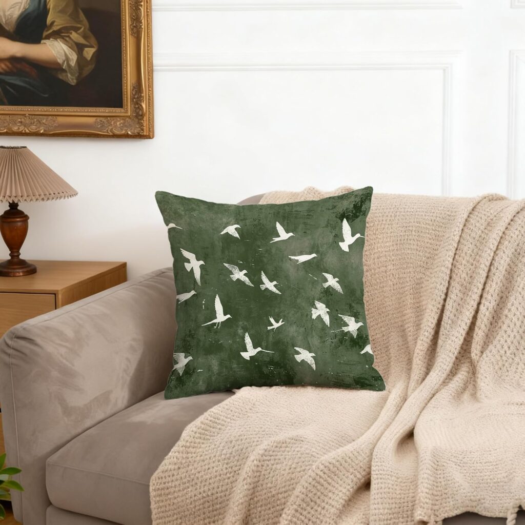 Vintage Japanese Green White Crane Bird Pillow Covers 18x18, Japandi Home Decor, Traditional Oriental Asian Minimalist Birds Pillow Cover Pillowcase for Home Bedroom Bed Couch Living Room